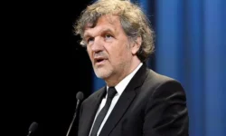 Эмир Кустурица раскритиковал Анджелину Джоли за пропаганду в Херсоне emir kusturicza raskritikoval andzhelinu dzholi za propagandu v hersone-fabrec-ru-0