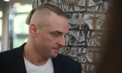 Ева Запашная делится мыслями о тайном брате и силе семьи Запашных eva zapashnaya delitsya myslyami o tajnom brate i sile semi zapashnyh-fabrec-ru-0