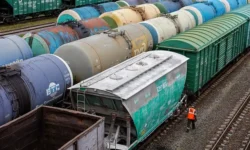 Литва приостанавливает транзит грузов Лукойл в Калининградскую область litva priostanavlivaet tranzit gruzov lukojl v kaliningradskuyu oblast-fabrec-ru-0