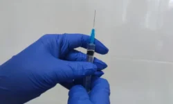 Министерство здравоохранения Приморья гарантирует бесплатные прививки от кори детям ministerstvo zdravoohraneniya primorya garantiruet besplatnye privivki ot kori detyam-fabrec-ru-0