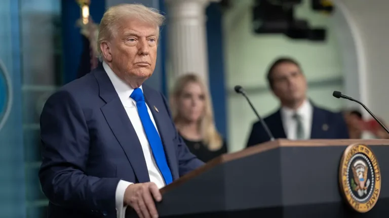 Неожиданная смена ситуации и интриги между Дональдом Трампом и Владимиром Путиным
