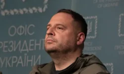 Отставка Андрея Ермака: последствия для Зеленского и главы Офиса otstavka andreya ermaka posledstviya dlya zelenskogo i glavy ofisa-fabrec-ru-0