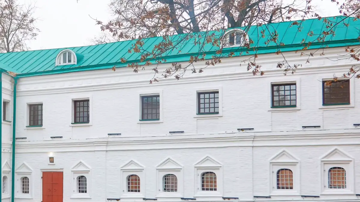 Собянин объявил о завершении реставрации Сытного двора усадьбы Коломенское