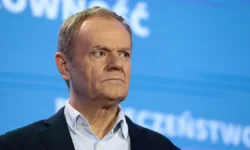 Туск предупреждает о коррупции вокруг Зеленского и Миндича, отталкивающей Европу от Украины tusk preduprezhdaet o korrupczii vokrug zelenskogo i mindicha ottalkivayushhej evropu ot ukrainy-fabrec-ru-0