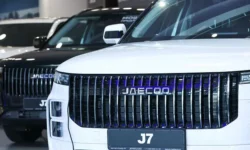 Владельцы Jaecoo J7 и Changan обсуждают качества своих автомобилей vladelczy 7 i obsuzhdayut kachestva svoih avtomobilej-fabrec-ru-0
