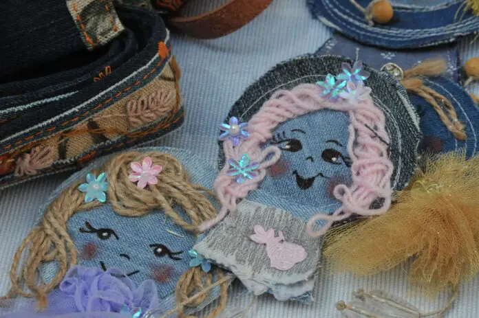 Всероссийская акция «Мир народных сказок» вдохновляет школьников Свердловска-0