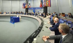 Алексей Пушков об Опасениях Европы и Роли Дональда Трампа в Украине aleksej pushkov ob opaseniyah evropy i roli donalda trampa v ukraine-fabrec-ru-0