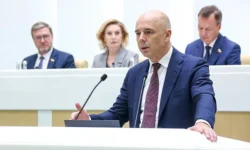 Антон Силуанов и Владимир Путин уверены в мягкости повышения НДС anton siluanov i vladimir putin uvereny v myagkosti povysheniya nds-fabrec-ru-0