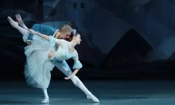 Билеты на «Щелкунчик» в Большом театре раскуплены за сотни тысяч рублей bilety na shhelkunchik v bolshom teatre raskupleny za sotni tysyach rublej-fabrec-ru-0