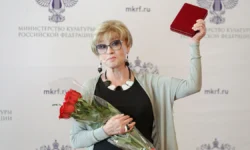 Елена Драпеко обсуждает наследие Веры Алентовой в фильме "Москва слезам не верит" elena drapeko obsuzhdaet nasledie very alentovoj v filme moskva slezam ne verit-fabrec-ru-0