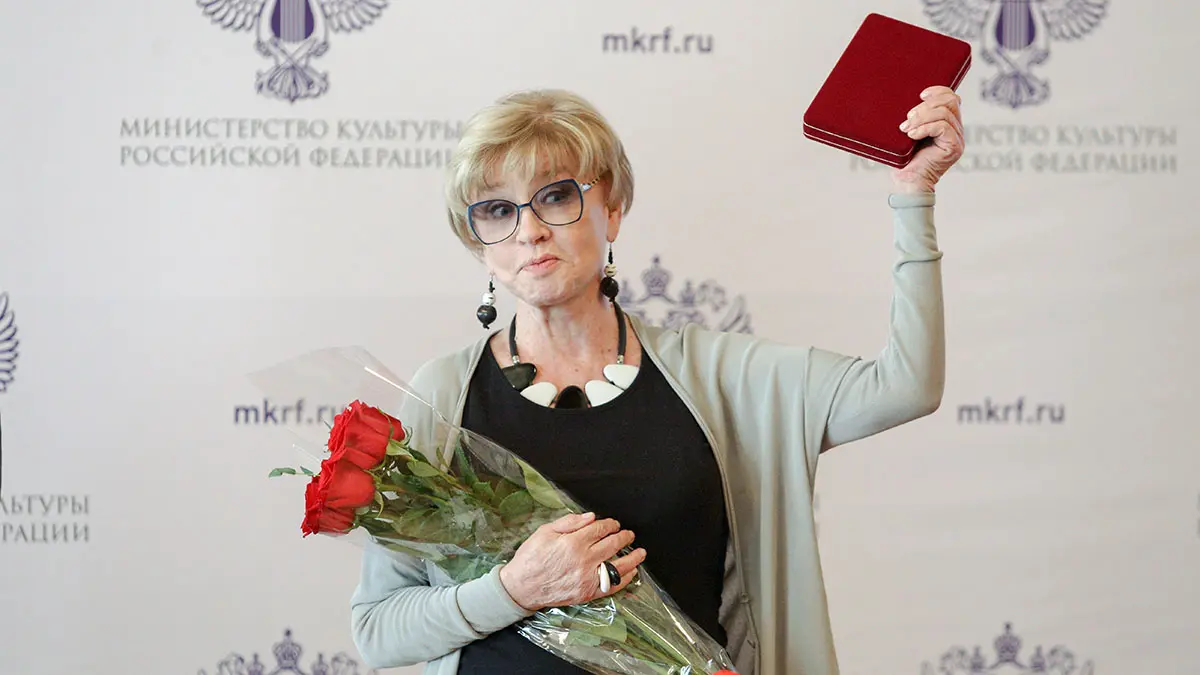 Депутат Драпеко назвала огромной потерей смерть актрисы Алентовой