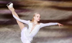 Евгений Плющенко о ситуации с Еленой Костылевой при участии Марии Львовой-Беловой evgenij plyushhenko o situaczii s elenoj kostylevoj pri uchastii marii lvovojbelovoj-fabrec-ru-0