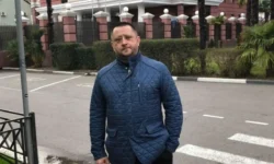 Генеральная прокуратура и Преображенский суд Москвы изъяли элитные квартиры и BMW X5 у Дмитрия Тахтаулова generalnaya prokuratura i preobrazhenskij sud moskvy izyali elitnye kvartiry i 5 u dmitriya tahtaulova-fabrec-ru-0