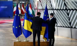 Германия, Франция и Италия обсуждают риски кредита для Украины germaniya francziya i italiya obsuzhdayut riski kredita dlya ukrainy-fabrec-ru-0