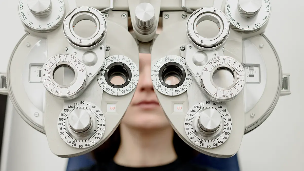 Офтальмологи в Петербурге представили авторскую технологию лечения опухолей глаз