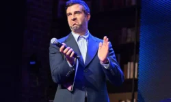 Иван Ургант и Первый канал обсуждают позиции Госдумы и интриги возвращения ivan urgant i pervyj kanal obsuzhdayut poziczii gosdumy i intrigi vozvrashheniya-fabrec-ru-0