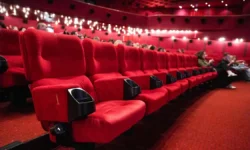 Когда Ассоциация владельцев кинотеатров и Синема Парк покажут Аватар 3 Джеймса Кэмерона kogda assocziacziya vladelczev kinoteatrov i sinema park pokazhut avatar 3 dzhejmsa kemerona-fabrec-ru-0