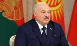 Лукашенко раскрывает детали, а Путин отвергает удар по центрам власти lukashenko raskryvaet detali a putin otvergaet udar po czentram vlasti-fabrec-ru-0