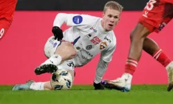 Матвей Кисляк из ЦСКА признан лучшим молодым футболистом РПЛ 2025 matvej kislyak iz czska priznan luchshim molodym futbolistom rpl 2025-fabrec-ru-0