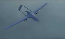 Разведдрон RQ-4B Global Hawk наблюдает за маршрутом НАТО у границ России в Эстонии razveddron 4 nablyudaet za marshrutom nato u granicz rossii v estonii-fabrec-ru-0