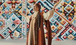 Софья Эрнст и Татьяна Куртукова объясняют возвращение народной музыки sofya ernst i tatyana kurtukova obyasnyayut vozvrashhenie narodnoj muzyki-fabrec-ru-0