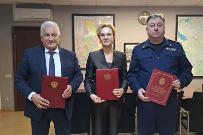 Сотрудничество Министерства образования Свердловской области и СК РФ ради будущего молодёжи-0