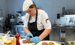 В Москве 100 педагогов колледжей обучили шеф-поваров v moskve 100 pedagogov kolledzhej obuchili shefpovarov-fabrec-ru-0