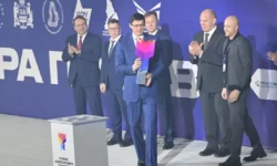 Зажигаем звезды! Кубок чемпионов Попова в Екатеринбурге и Ревде собрал элиту спорта zazhigaem zvezdy kubok chempionov popova v ekaterinburge i revde sobral elitu sporta-fabrec-ru-0