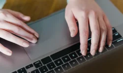 Евгения Ганькина и Роскачество рассказали о доплатах за переработки evgeniya gankina i roskachestvo rasskazali o doplatah za pererabotki-fabrec-ru-0