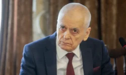 Геннадий Онищенко высказался о ситуации в Новокузнецке и действиях Андрея Тарасова gennadij onishhenko vyskazalsya o situaczii v novokuzneczke i dejstviyah andreya tarasova-fabrec-ru-0