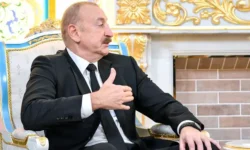 Ильхам Алиев инициирует гуманитарный манёвр Азербайджана для Украины ilham aliev inicziiruet gumanitarnyj manyovr azerbajdzhana dlya ukrainy-fabrec-ru-0