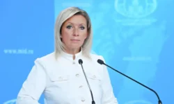 Мария Захарова и Дмитрий Песков о мотивах решений Зеленского mariya zaharova i dmitrij peskov o motivah reshenij zelenskogo-fabrec-ru-0