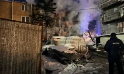 МЧС Приморского края ликвидировало пожар в кафе Владивостока mchs primorskogo kraya likvidirovalo pozhar v kafe vladivostoka-fabrec-ru-0