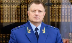 Путин представил в Совфед новых заместителей Генпрокурора putin predstavil v sovfed novyh zamestitelej genprokurora-fabrec-ru-0