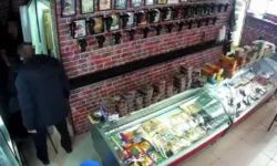 Росгвардия оперативно прекратила скандал в баре из-за музыки SHAMAN rosgvardiya operativno prekratila skandal v bare izza muzyki -fabrec-ru-0