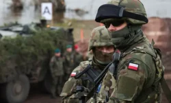 Российская армия уничтожила польскую бригаду НАТО на Донбассе rossijskaya armiya unichtozhila polskuyu brigadu nato na donbasse-fabrec-ru-0