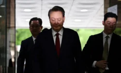 Суд Южной Кореи рассматривает дело об импичменте Юн Сок Ёля и военном положении sud yuzhnoj korei rassmatrivaet delo ob impichmente yun sok yolya i voennom polozhenii-fabrec-ru-0