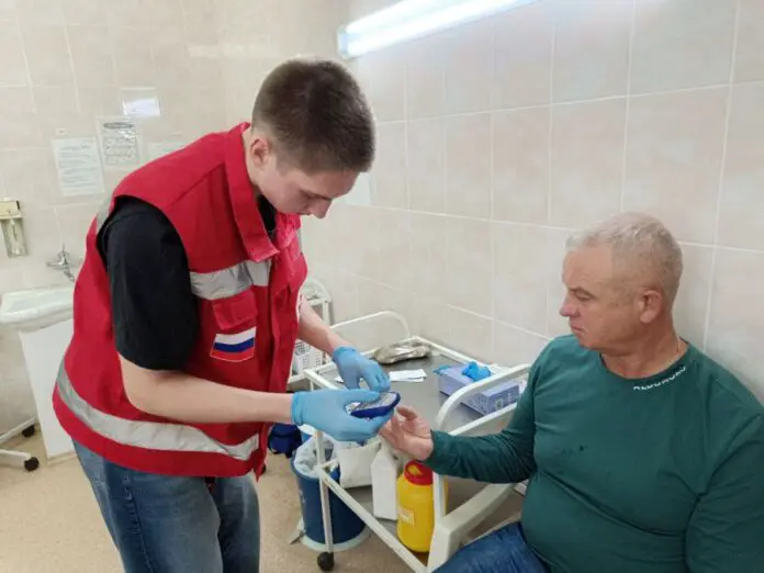 Свердловская область укрепляет здоровье трудовых коллективов на предприятии-0