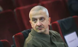 Владимир Иванов о назначении Богомолова в Школу-студию МХАТ — новые перспективы vladimir ivanov o naznachenii bogomolova v shkolustudiyu mhat novye perspektivy-fabrec-ru-0