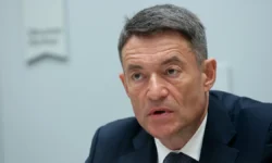 Андрей Каприн: НМИЦ и Минздрав прорываются в лечении рака легкого andrej kaprin nmicz i minzdrav proryvayutsya v lechenii raka legkogo-fabrec-ru-0