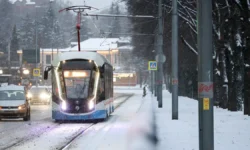 Дептранс Москвы восстановил движение трамваев на Авиационной deptrans moskvy vosstanovil dvizhenie tramvaev na aviaczionnoj-fabrec-ru-0