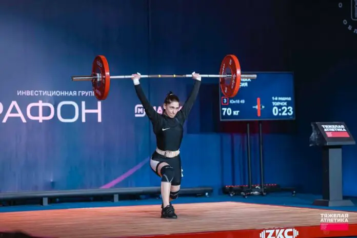 Екатеринбург примет Первенство России УрФУ по тяжелой атлетике-0