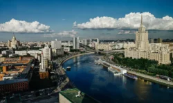 Энрике Ариас Хиль нашел убежище в России после преследования в Испании enrike arias hil nashel ubezhishhe v rossii posle presledovaniya v ispanii-fabrec-ru-0