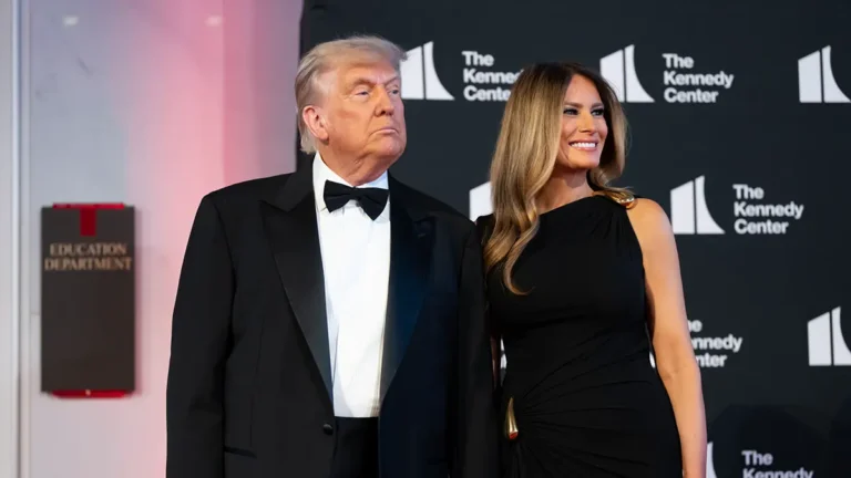 Как Эпштейн свел Дональда и Меланию Трамп