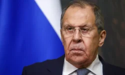 Лавров: переговоры Трампа и Зеленского по Украине набирают оборот lavrov peregovory trampa i zelenskogo po ukraine nabirayut oborot-fabrec-ru-0