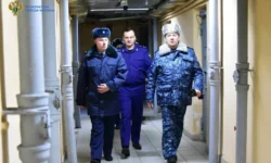 Максим Жук проинспектировал СИЗО-1, проверив Мороза, Гладких и Неко maksim zhuk proinspektiroval sizo1 proveriv moroza gladkih i neko-fabrec-ru-0