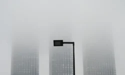 МЧС и Росгидромет: в Москве ожидается туман, будьте осторожны mchs i rosgidromet v moskve ozhidaetsya tuman budte ostorozhny-fabrec-ru-0