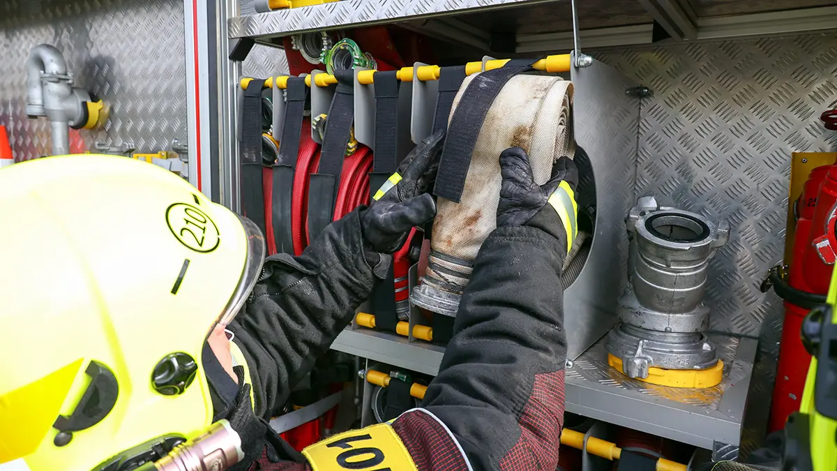 Цистерна со сжиженным газом загорелась в поселке Новый Хушет в Дагестане