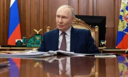 Путин отметил заслуги Инны Данильченко и Ольги Ипполитовой putin otmetil zaslugi inny danilchenko i olgi ippolitovoj-fabrec-ru-0