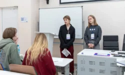 Ракова сообщила о тысячах проектов школьников на конференциях rakova soobshhila o tysyachah proektov shkolnikov na konferencziyah-fabrec-ru-0